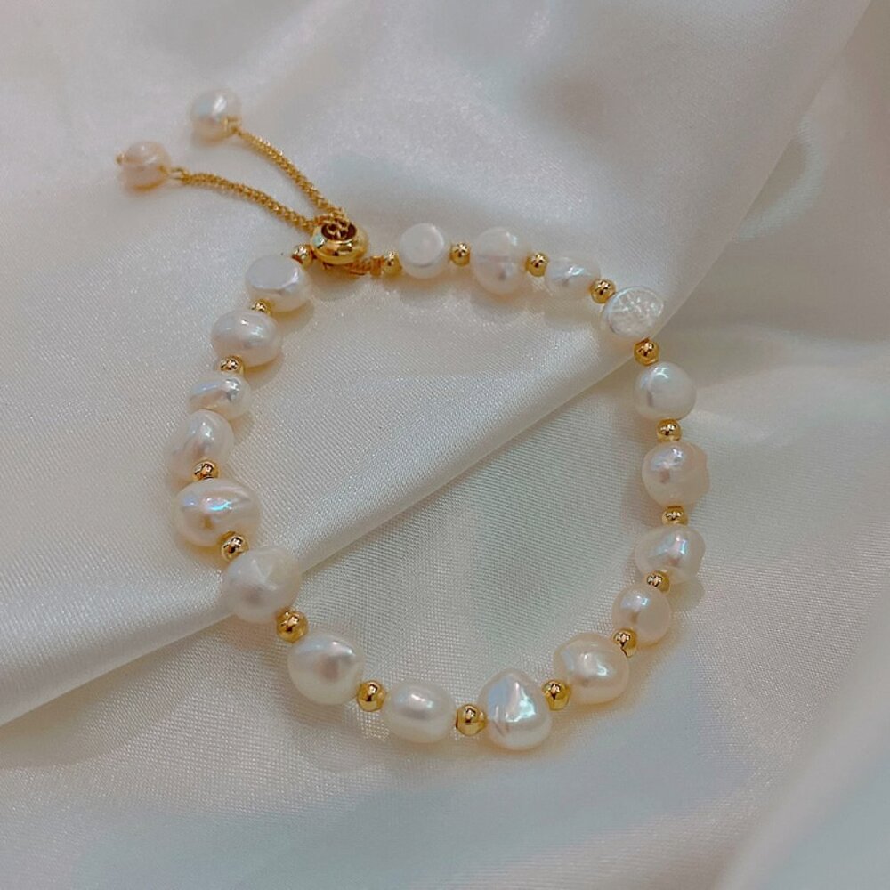 Freshwater Pearl & Gold-Plated Bead Alternating Bracelet Elegant Minimalist